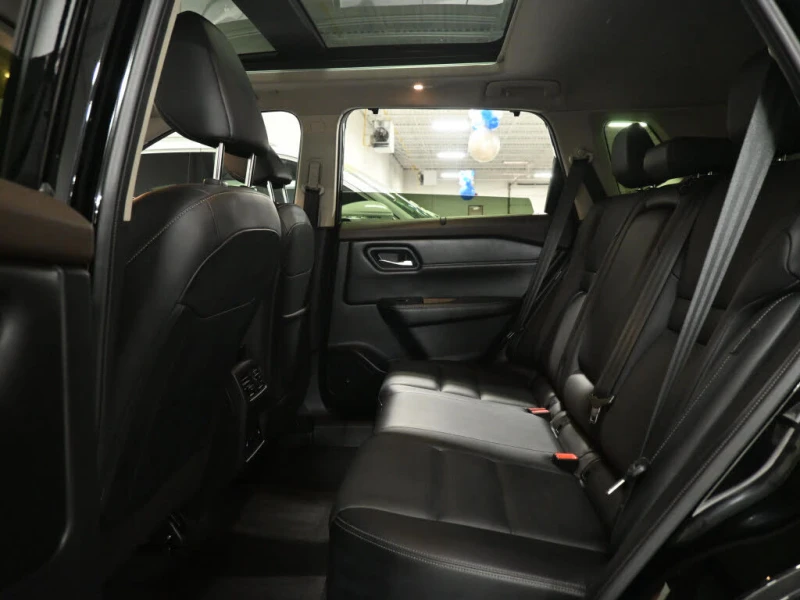 Nissan Rogue SV Midnight Edition AWD* АвтоКредит* (ЦЕНА ДО БГ), снимка 13 - Автомобили и джипове - 53264069