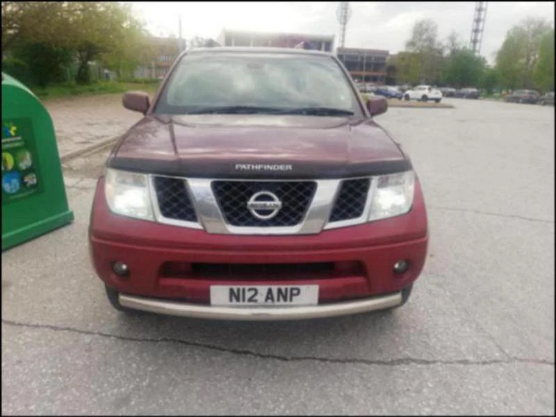 Nissan Pathfinder 2,5DCI НА ЧАСТИ , снимка 1 - Автомобили и джипове - 25957532