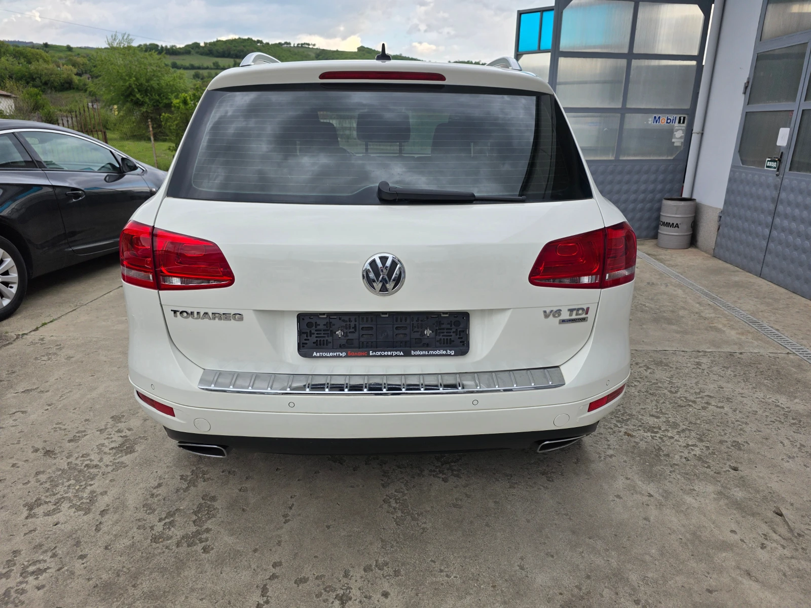 VW Touareg 3.0TDI 193000km Executive KATO HOB - изображение 5