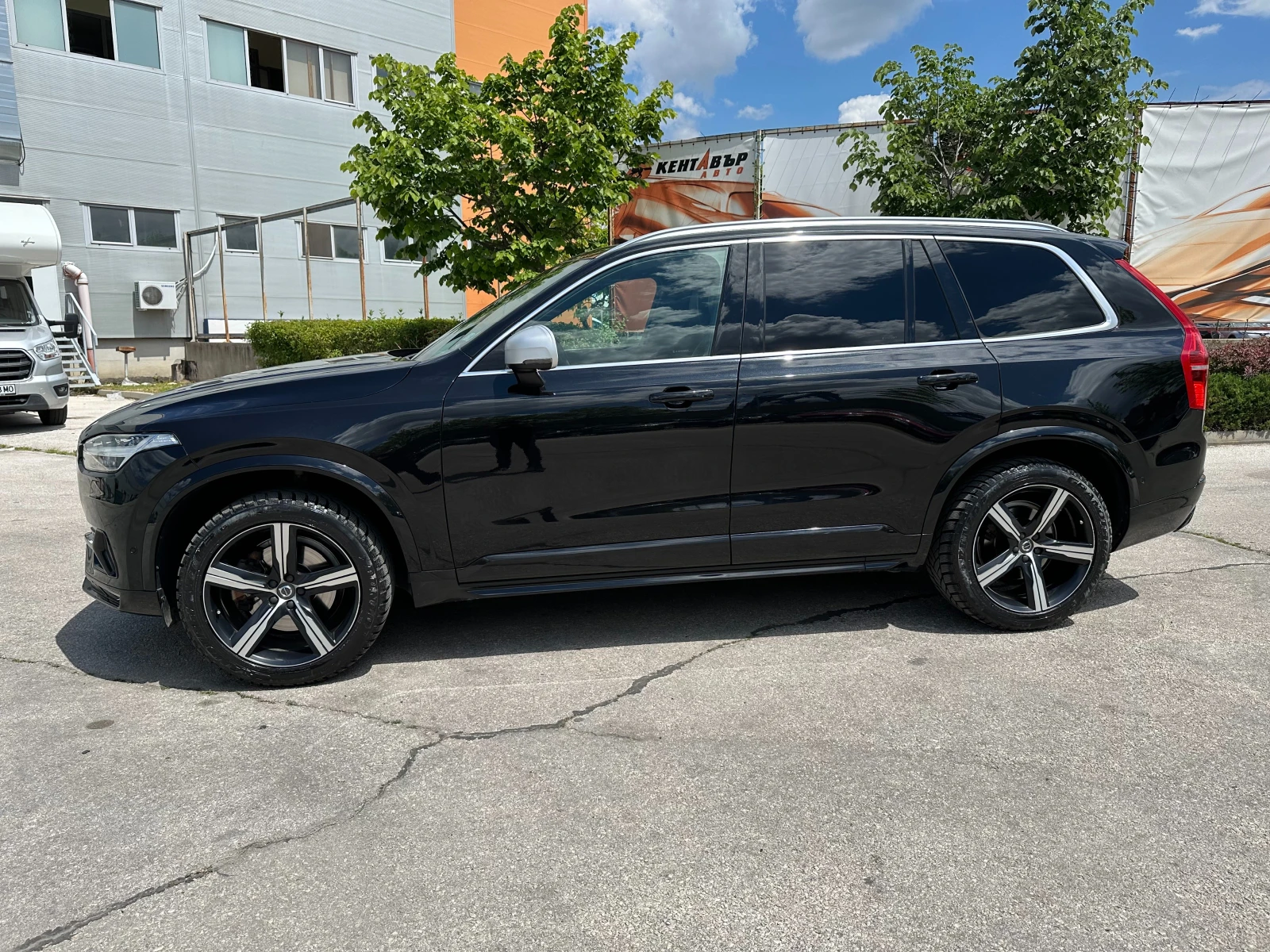 Volvo Xc90 2.0d 224 к.с. - изображение 2