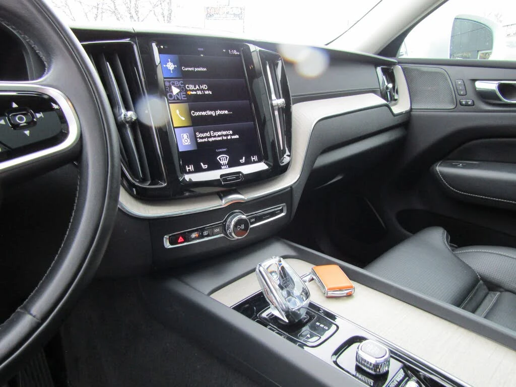 Volvo XC60 Inscription * HeadUp * АвтоКредит * (ЦЕНА ДО БГ) - изображение 9