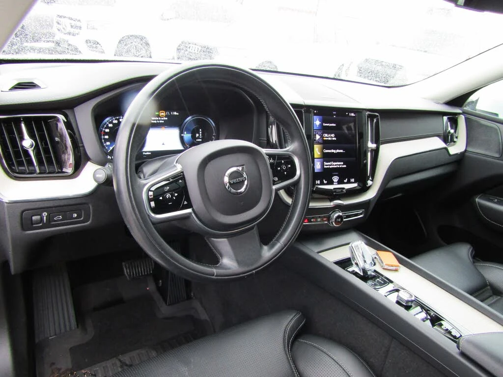 Volvo XC60 Inscription * HeadUp * АвтоКредит * (ЦЕНА ДО БГ) - изображение 8