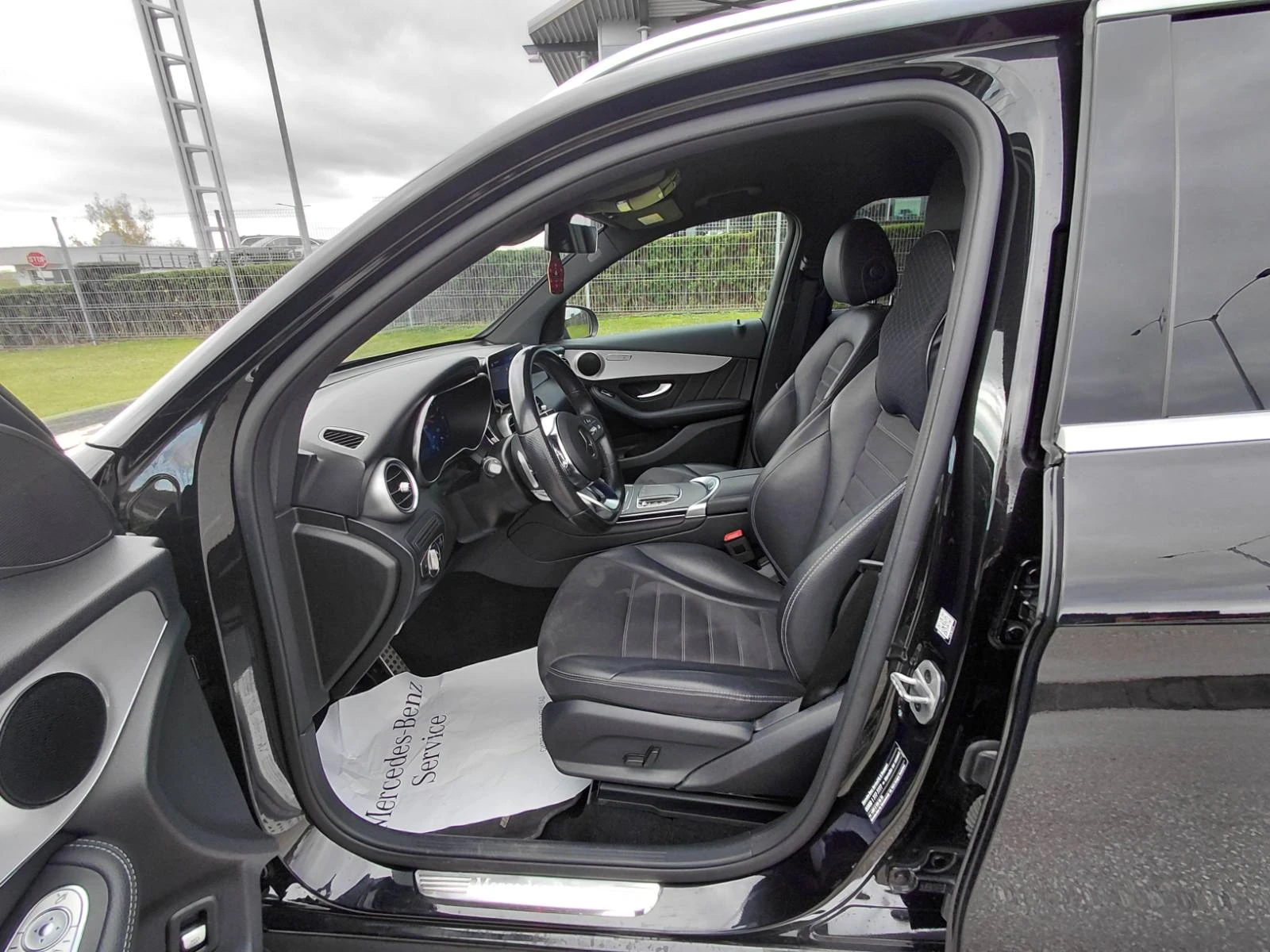 Mercedes-Benz GLC 300 de 4MATIC - изображение 9