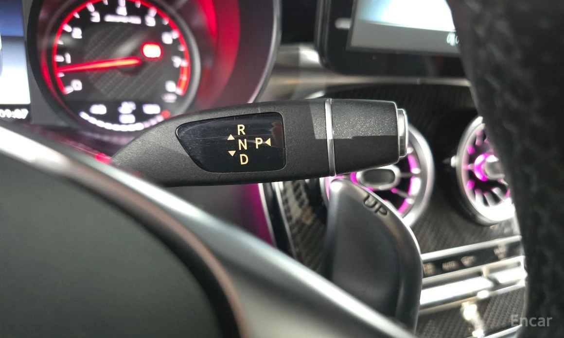 Mercedes-Benz GLC 63 AMG, снимка 9 - Автомобили и джипове - 54227827