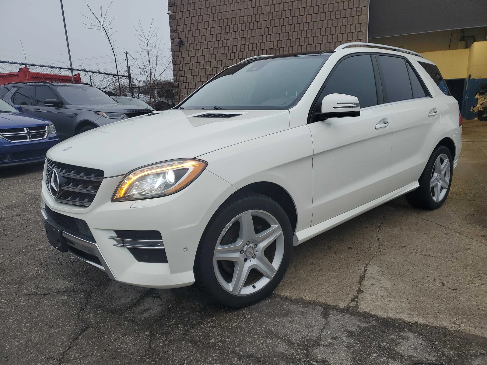 Mercedes-Benz ML 350 ПАНОРАМА * * H&K * * CARFAX * * АВТО КРЕДИТ * * 