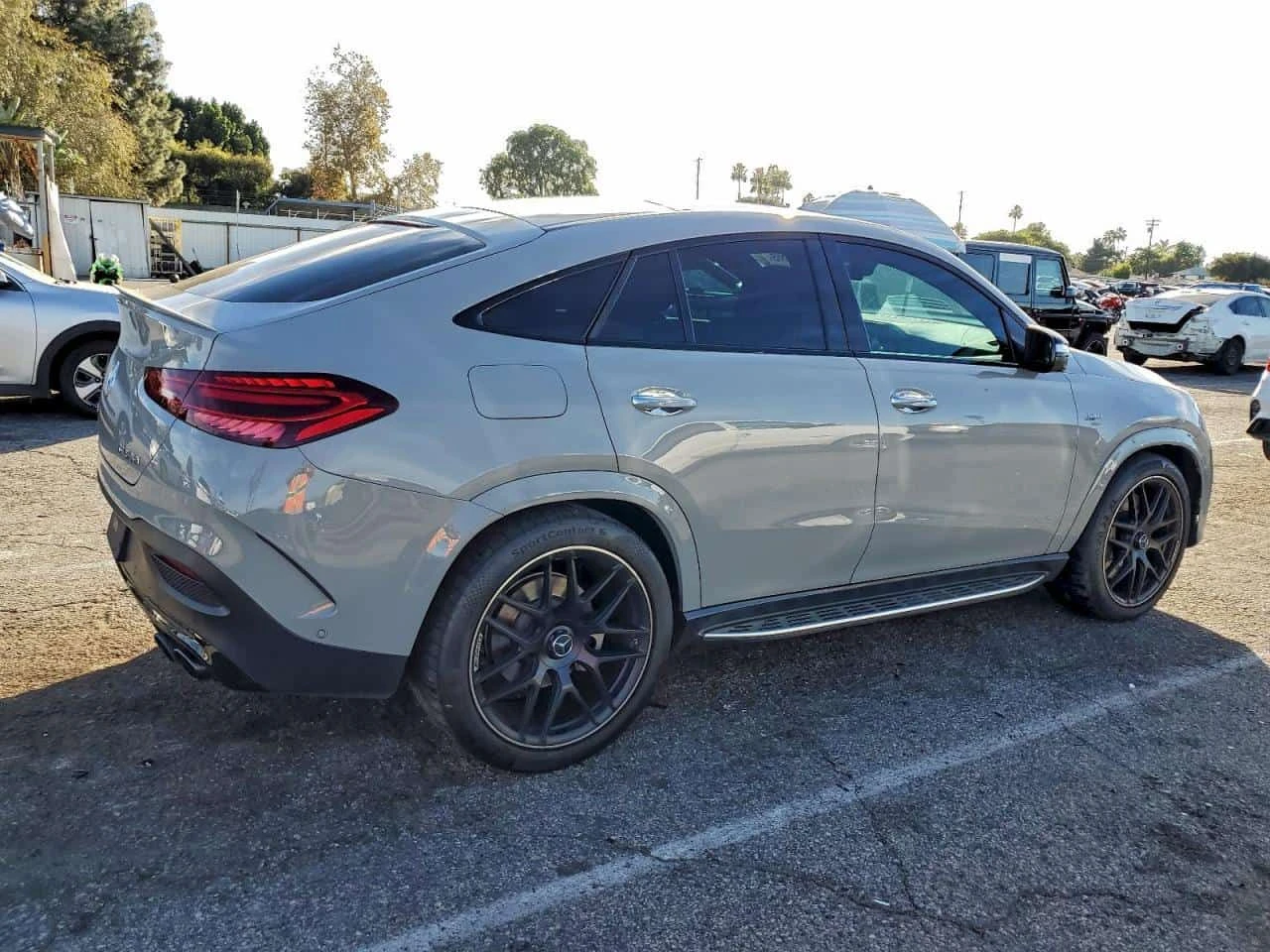 Mercedes-Benz GLE 53 4MATIC * CARFAX * ЦЕНА ДО БГ, снимка 3 - Автомобили и джипове - 54755144