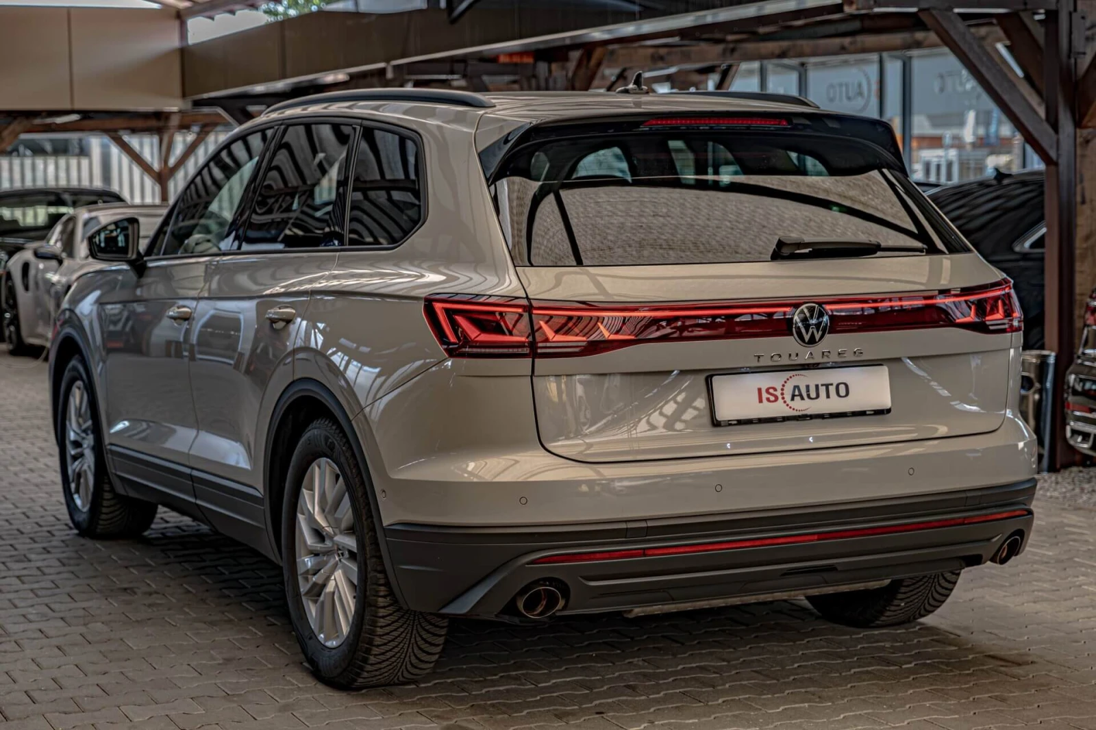 VW Touareg 3.0TDI/4Motion/Virtual/Камера/Подгрев, снимка 5 - Автомобили и джипове - 55372984