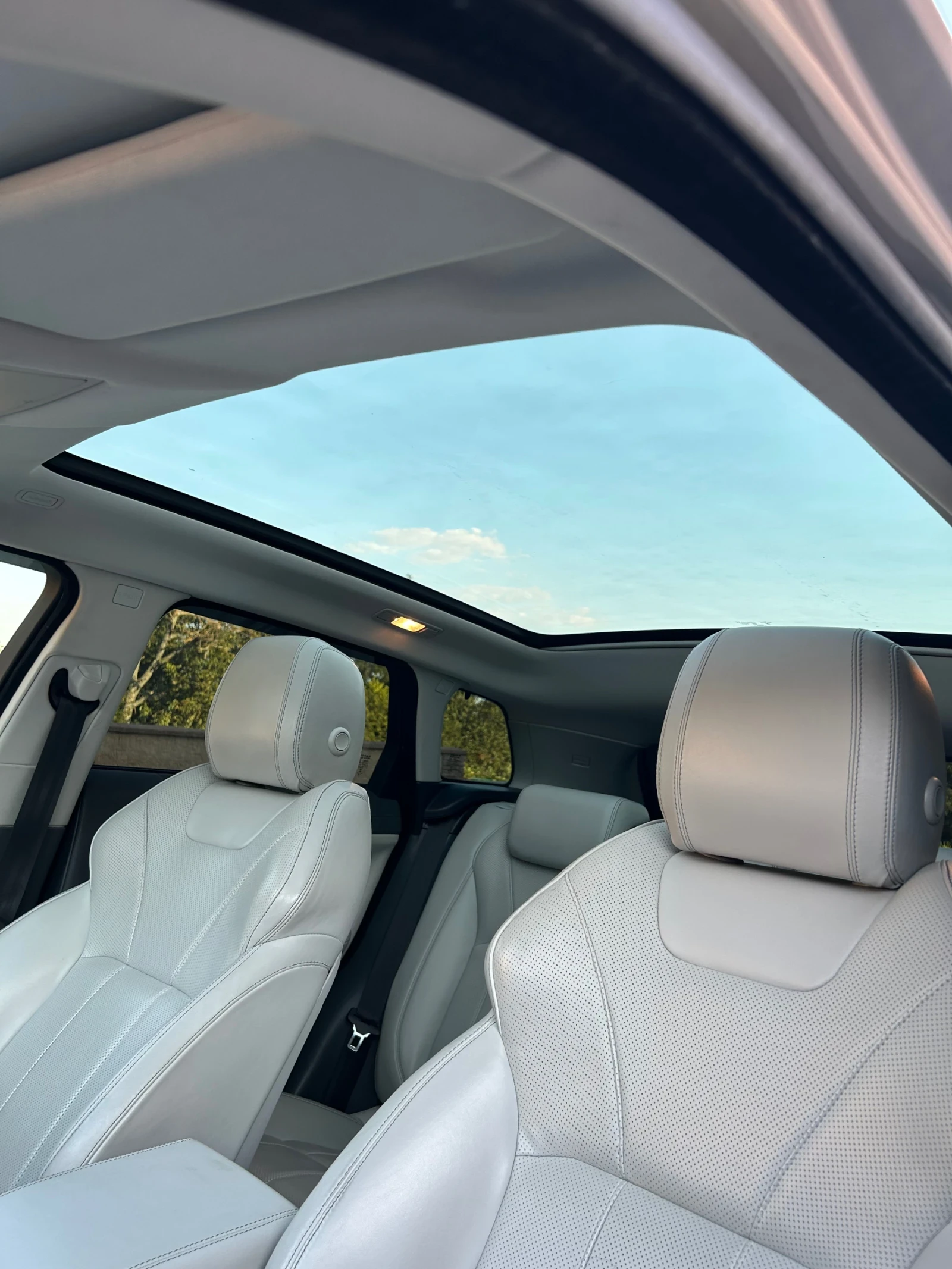 Land Rover Evoque HSE 4x4 FaceLift , снимка 7 - Автомобили и джипове - 56293470