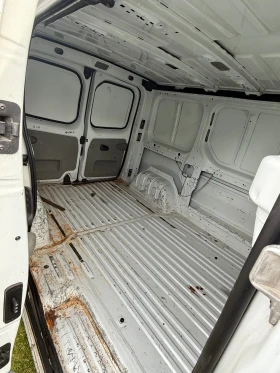 Opel Vivaro 2.5 CDTI, снимка 4