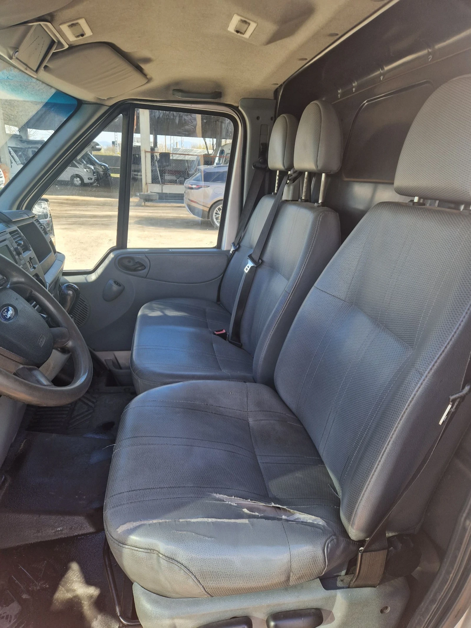 Ford Transit 2.2, снимка 9 - Бусове и автобуси - 54145092