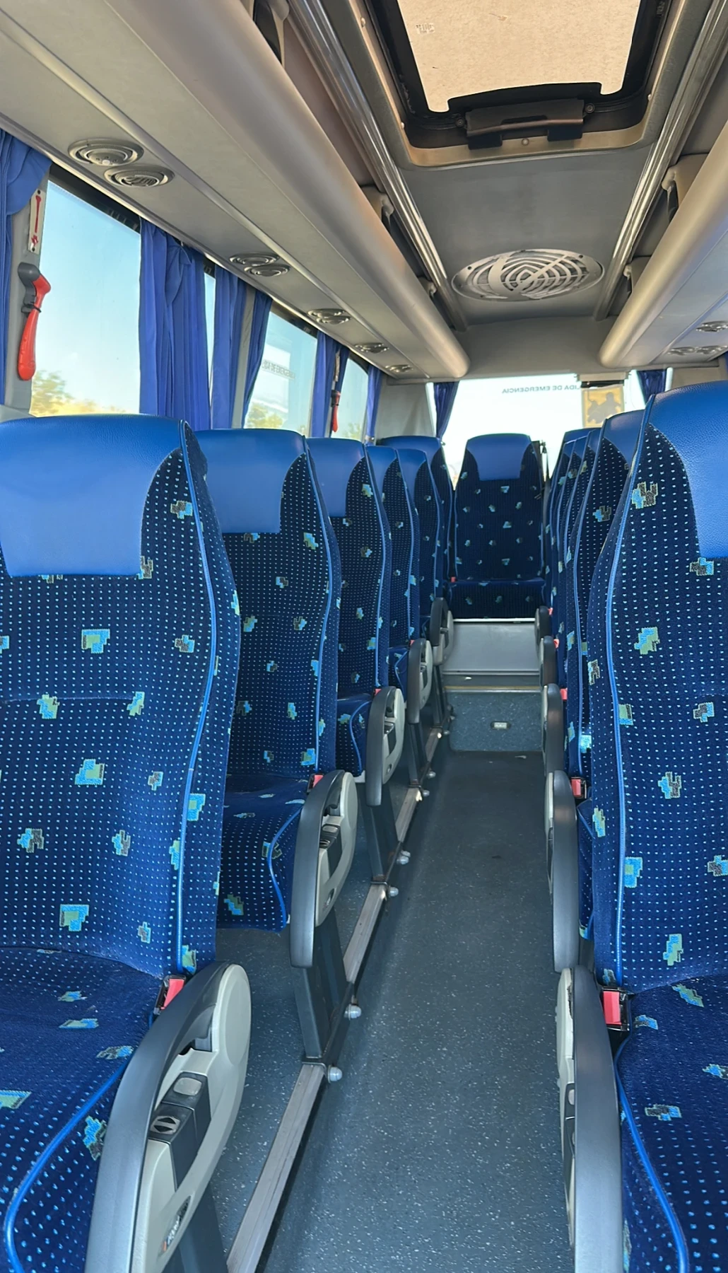 Mercedes-Benz Sprinter 519 20 места вебасто стъклопакет , снимка 2 - Бусове и автобуси - 55227297