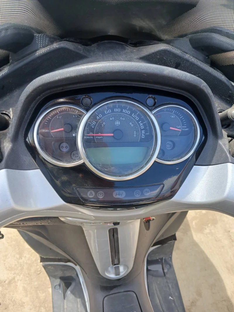 Piaggio Mp3, снимка 2 - Мотоциклети и мототехника - 52803547