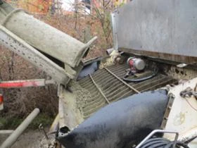 Бетон помпа Iveco ASTRA HD8 84.48, снимка 7