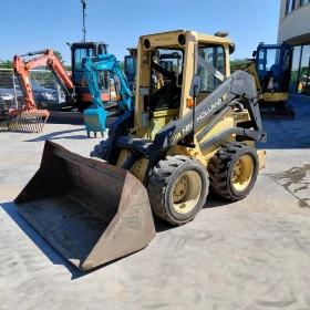 Мини челни товарачи Bobcat New Holland L455 * НАЛИЧЕН * 2800 МОТОЧАСА * , снимка 1