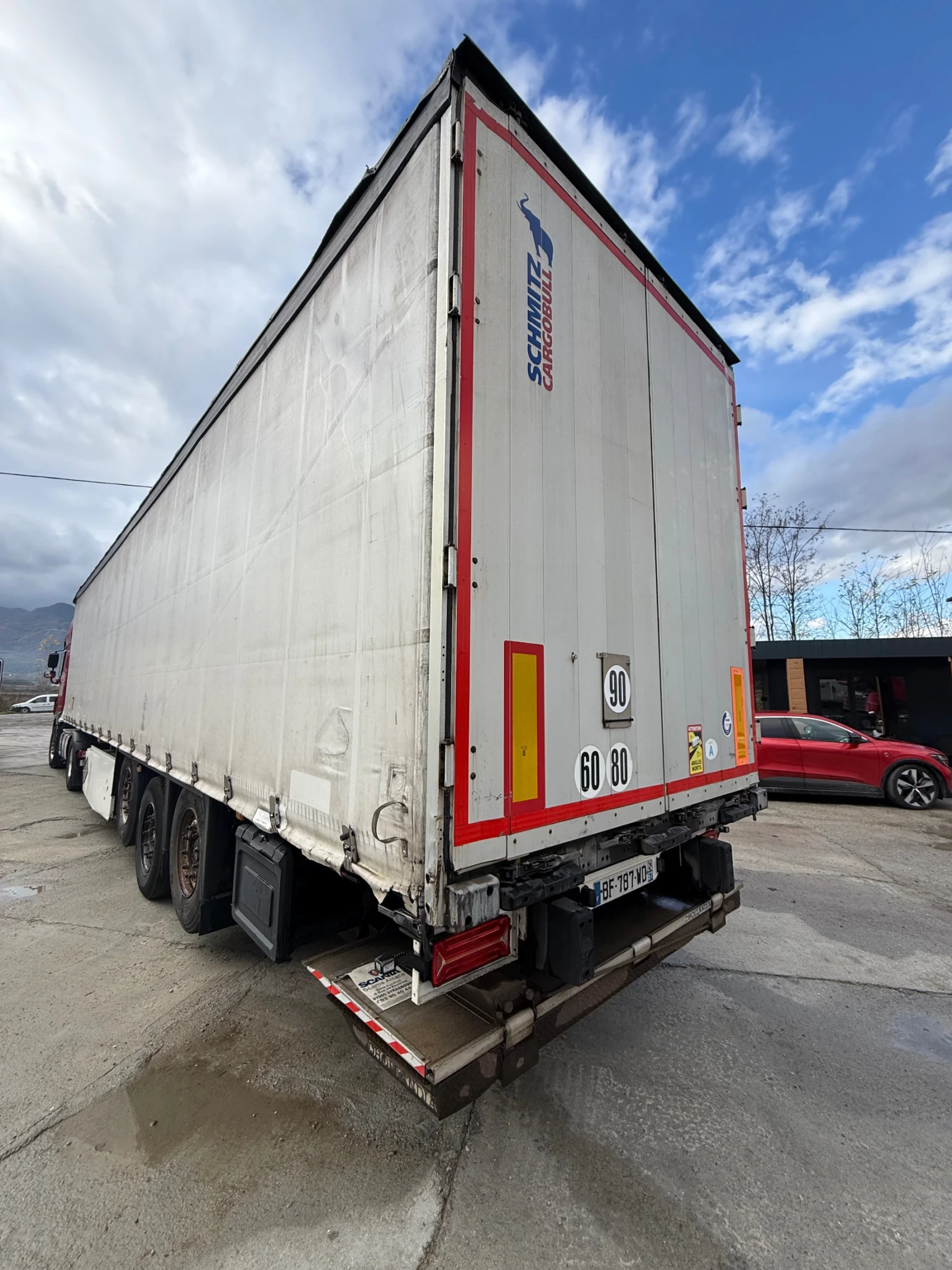 ����������� Schmitz 1 � 3 �� ������, ������� ����,  | Mobile.bg � ����������� 1