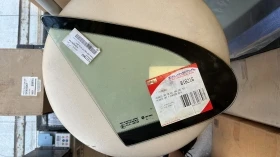 Стъкло PEUGEOT 207 предно RH   9202H4, снимка 1