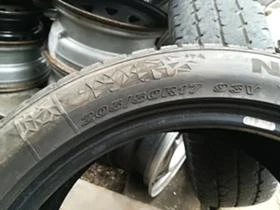 Гуми Зимни 205/50R17, снимка 4