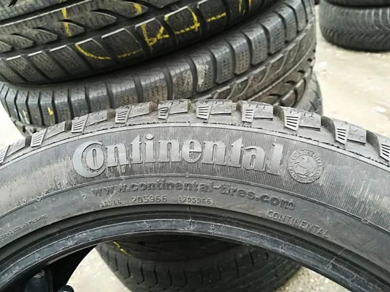 Гуми Зимни 205/50R17, снимка 4 - Гуми и джанти - 23812519