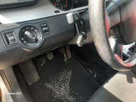 VW Passat 2.0 TDI, 110кс. 2009г., снимка 10