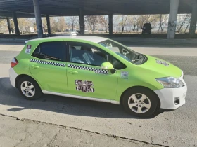 Toyota Auris, снимка 2