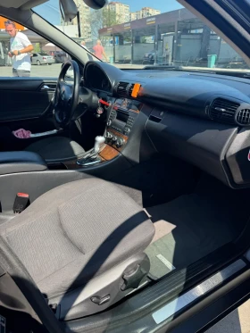 Mercedes-Benz C 220, снимка 11