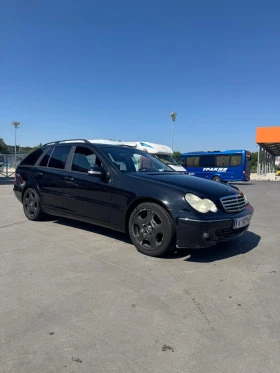 Mercedes-Benz C 220, снимка 2