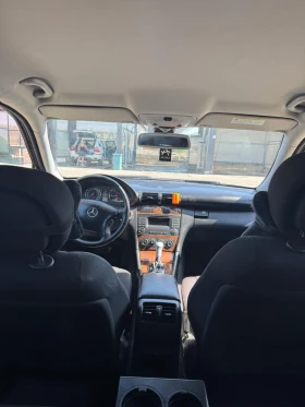 Mercedes-Benz C 220, снимка 9