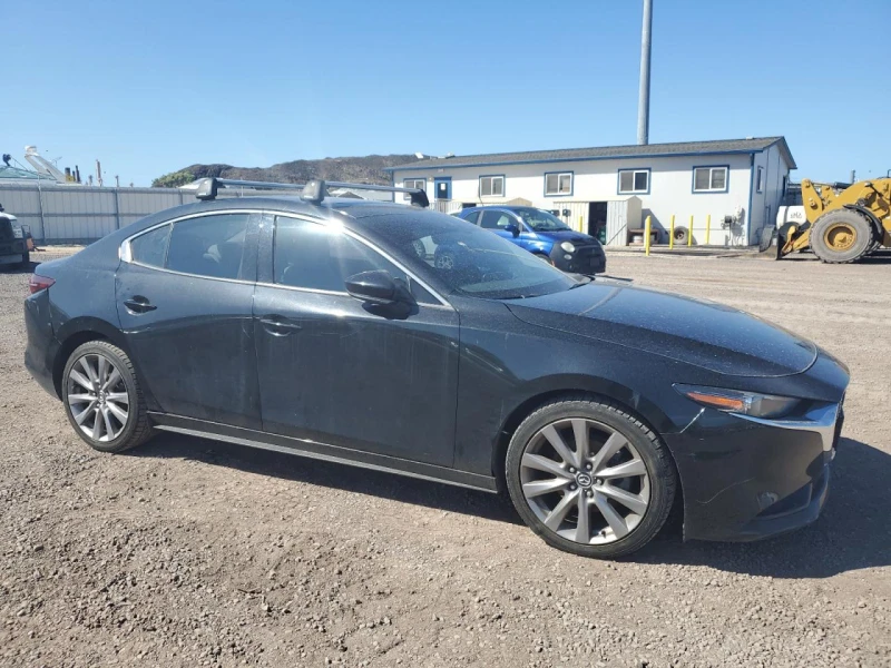 Mazda 3 PREMIUM* Крайна цена* , снимка 4 - Автомобили и джипове - 47549057