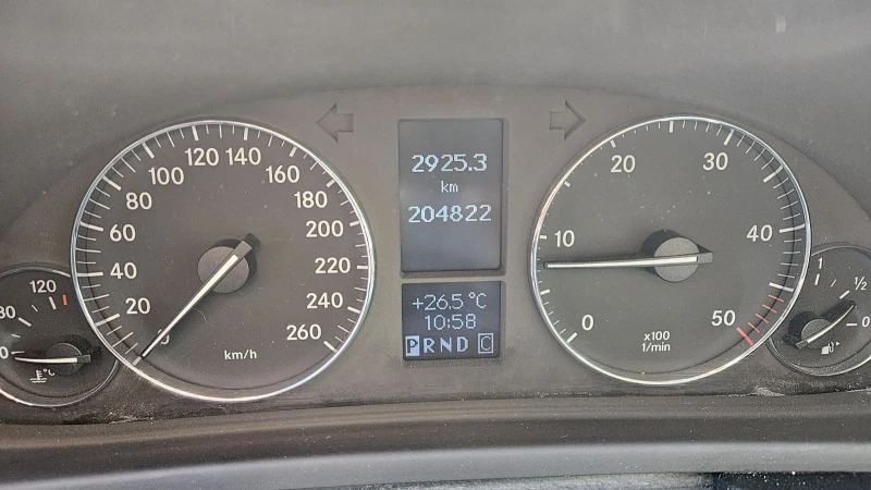 Mercedes-Benz C 220 CDI, снимка 13 - Автомобили и джипове - 48401230