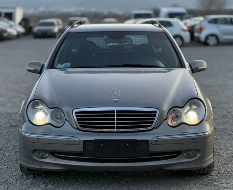 Mercedes-Benz C 270, снимка 4 - Автомобили и джипове - 49325149