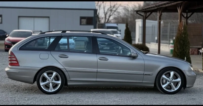 Mercedes-Benz C 270, снимка 10 - Автомобили и джипове - 49325149