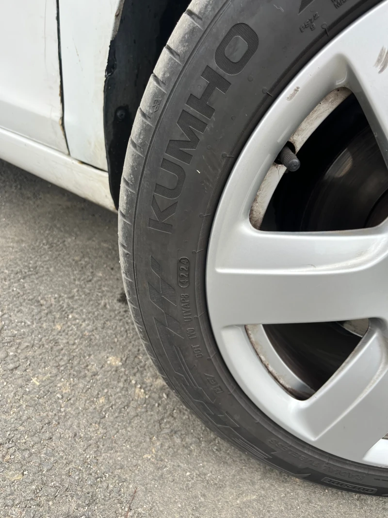 VW Golf, снимка 3 - Автомобили и джипове - 51964298