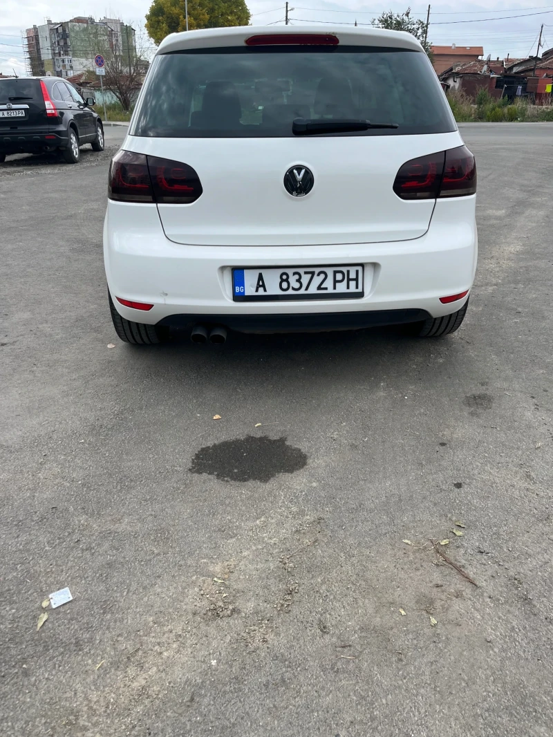 VW Golf, снимка 7 - Автомобили и джипове - 51964298