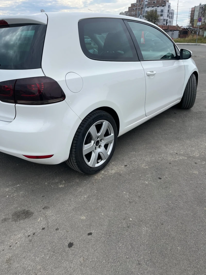 VW Golf, снимка 5 - Автомобили и джипове - 51964298