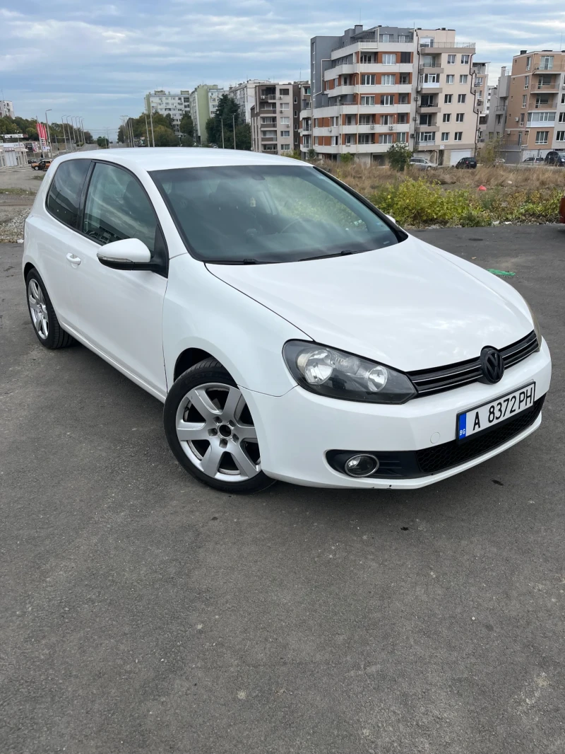 VW Golf, снимка 2 - Автомобили и джипове - 51964298