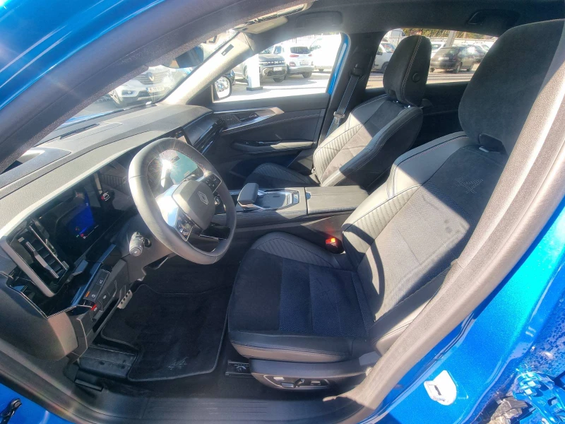 Renault Rafale E-tech full hybrid 200 hp, снимка 11 - Автомобили и джипове - 52233979