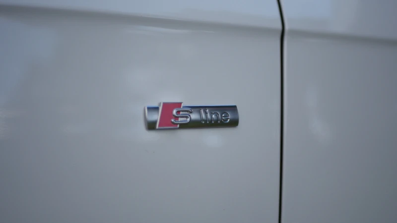 Audi A4 Quattro S-Line, снимка 17 - Автомобили и джипове - 52397992