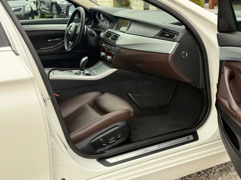 BMW 530 258кс * X-Drive* * SAT* * HUD* * Face-Lift* , снимка 12 - Автомобили и джипове - 52448062