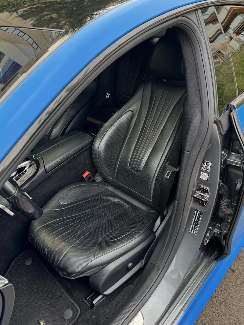 Mercedes-Benz CLS 350 CDI 4matic AMG Обдухване Distronic KeylessGo , снимка 9 - Автомобили и джипове - 52497446