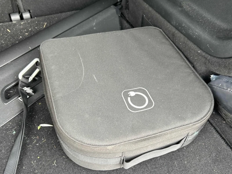 Mercedes-Benz EQB * 300 * CARFAX * БЕЗ ПЪРВОНАЧАЛНА ВНОСКА, снимка 13 - Автомобили и джипове - 52950721