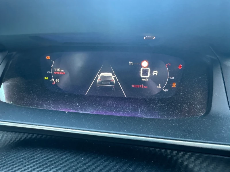Peugeot 2008 1.2 puretech / очакван внос, снимка 8 - Автомобили и джипове - 53192159