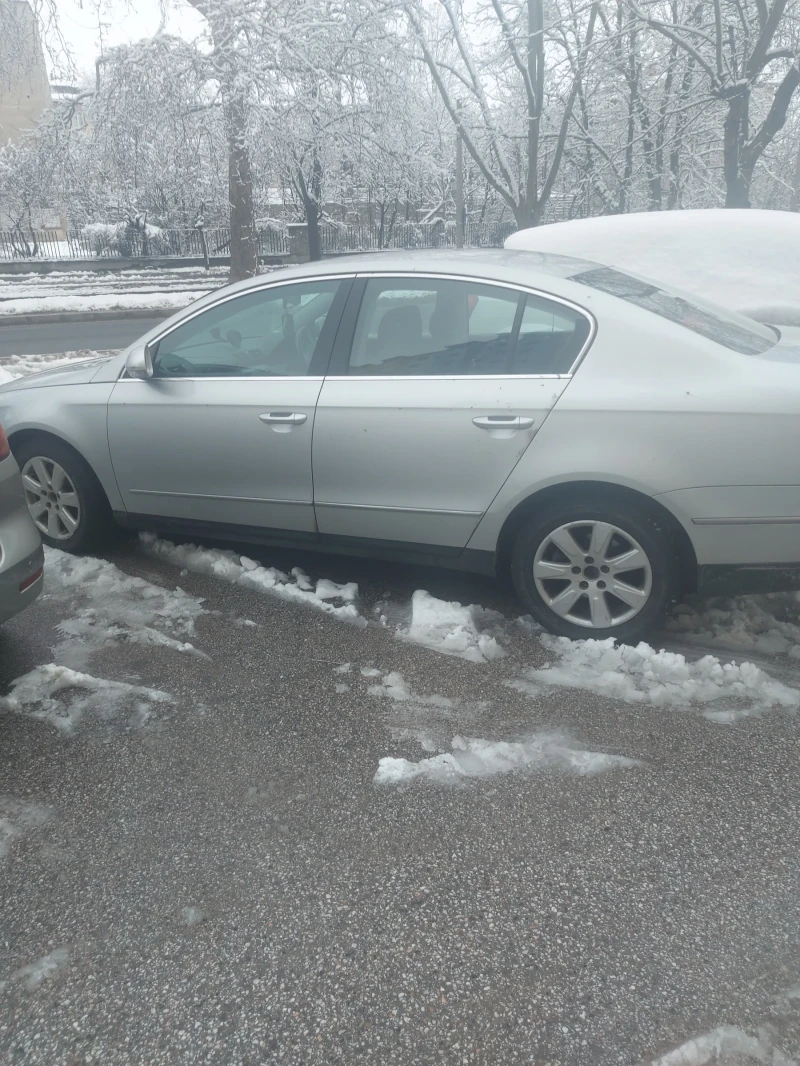 VW Passat, снимка 2 - Автомобили и джипове - 53333962