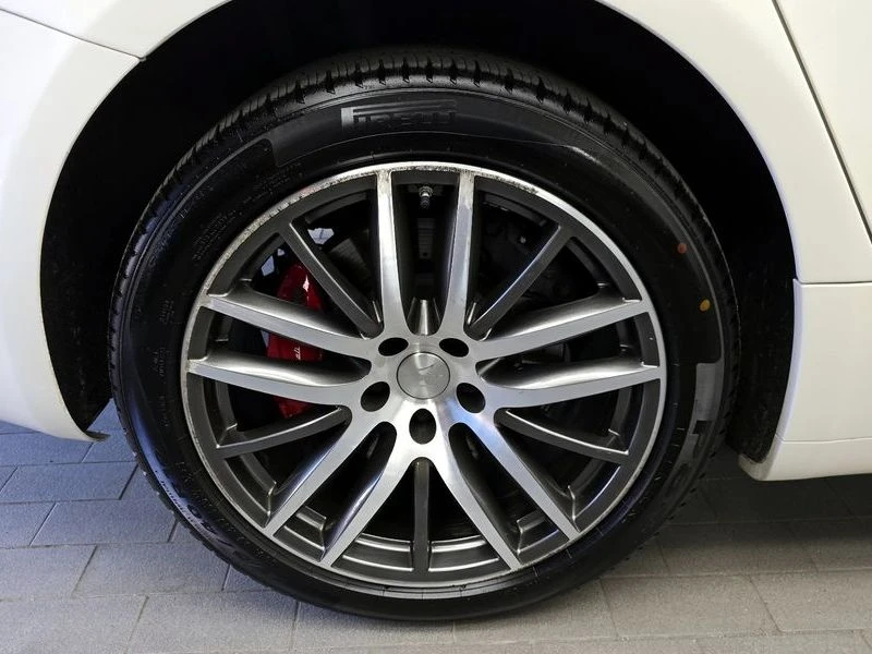 Maserati Ghibli КРАЙНА ЦЕНА: 20429 EUR !!!РЕАЛНА КРАЙНА ЦЕНА!!!, снимка 5 - Автомобили и джипове - 55968558
