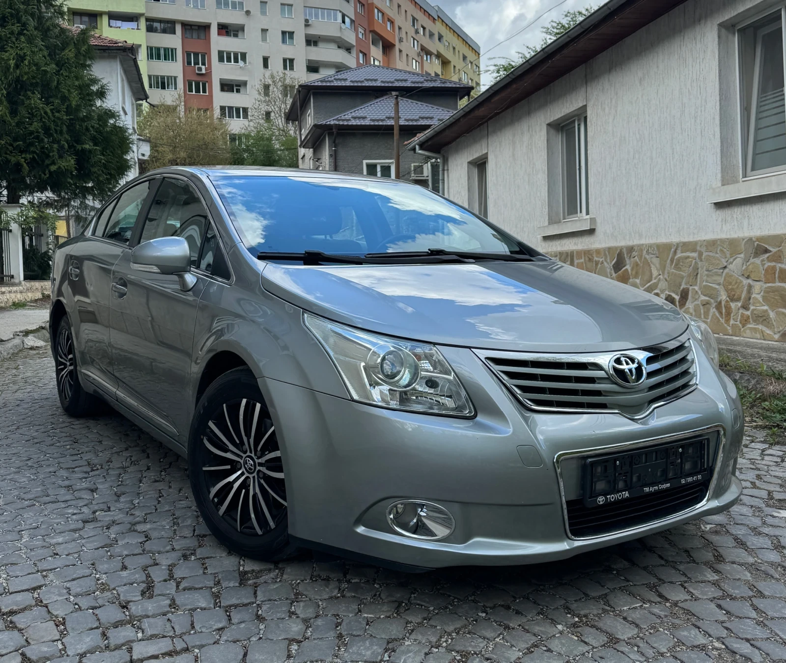 Toyota Avensis 2.0 D4-D  - изображение 3