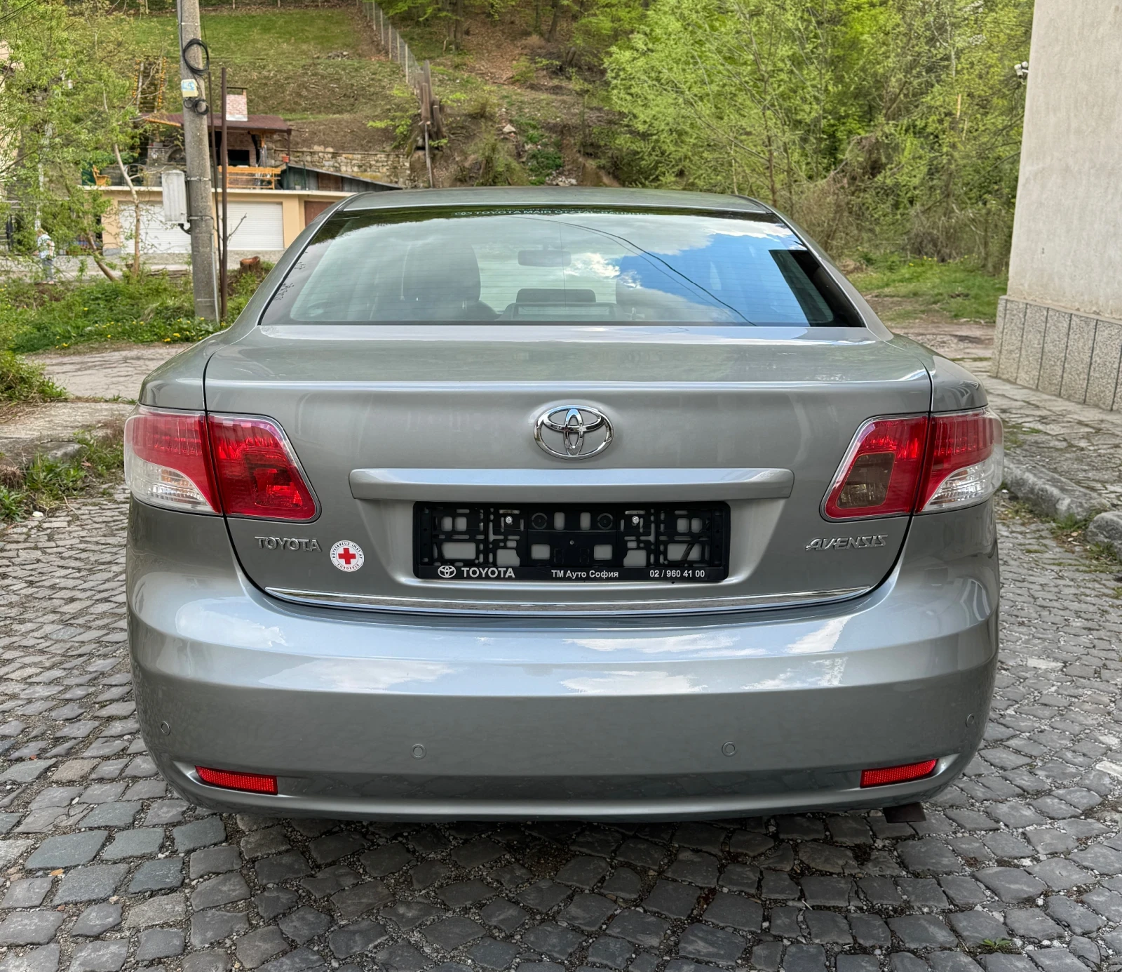 Toyota Avensis 2.0 D4-D  - изображение 6