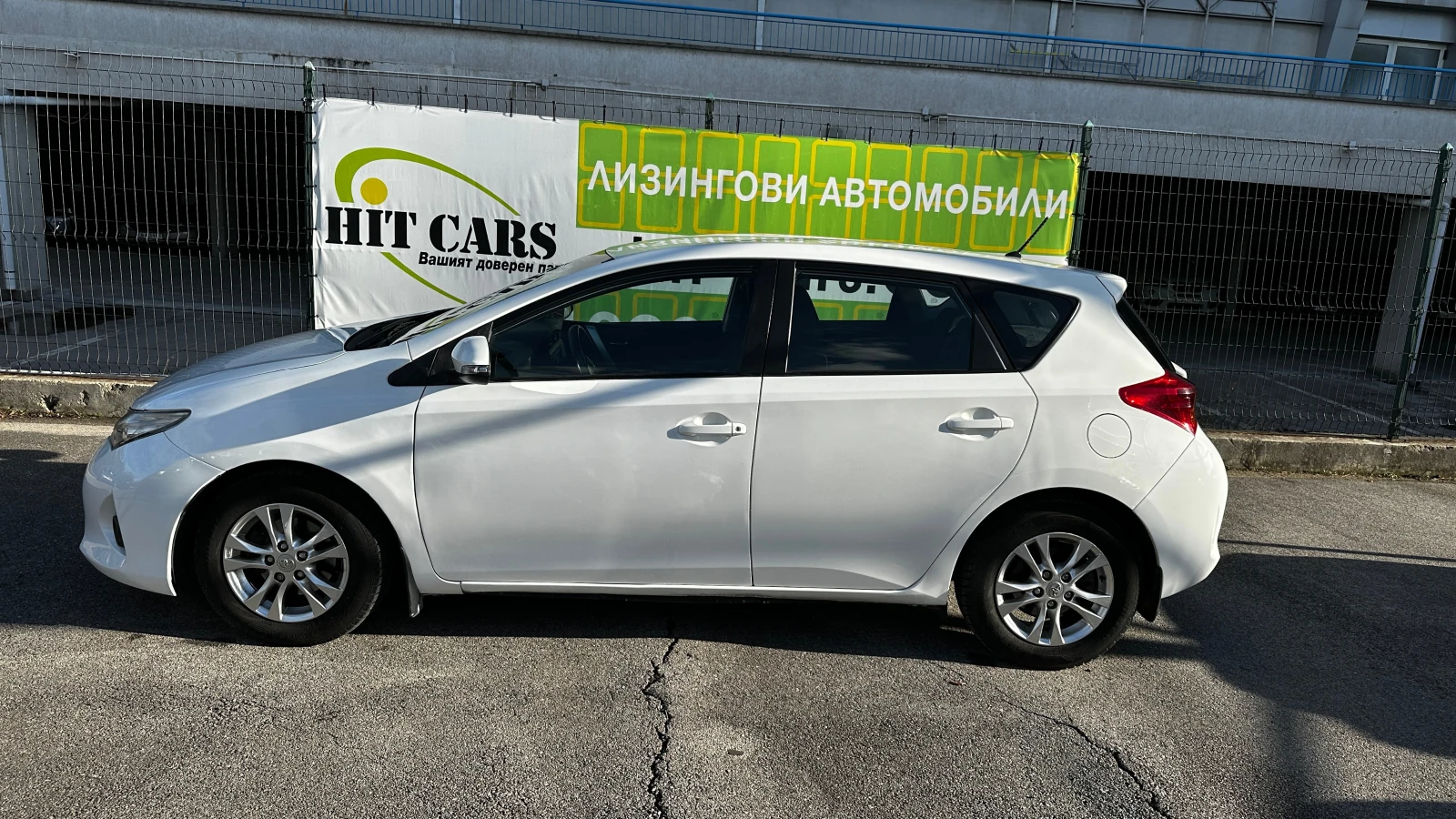 Toyota Auris 1.3 VVTi - изображение 4