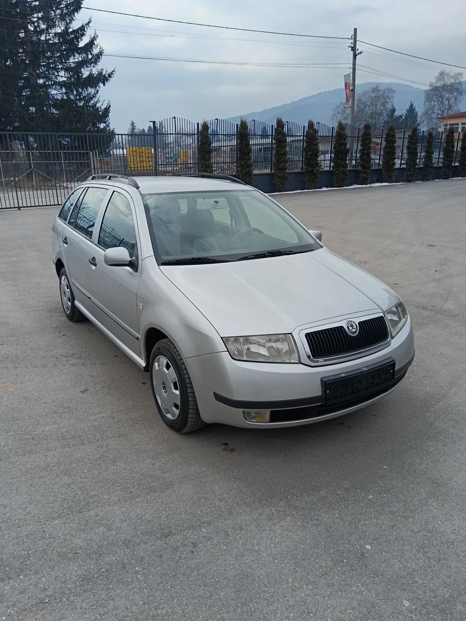 Skoda Fabia 1.4TDI КЛИМАТИК  - изображение 2