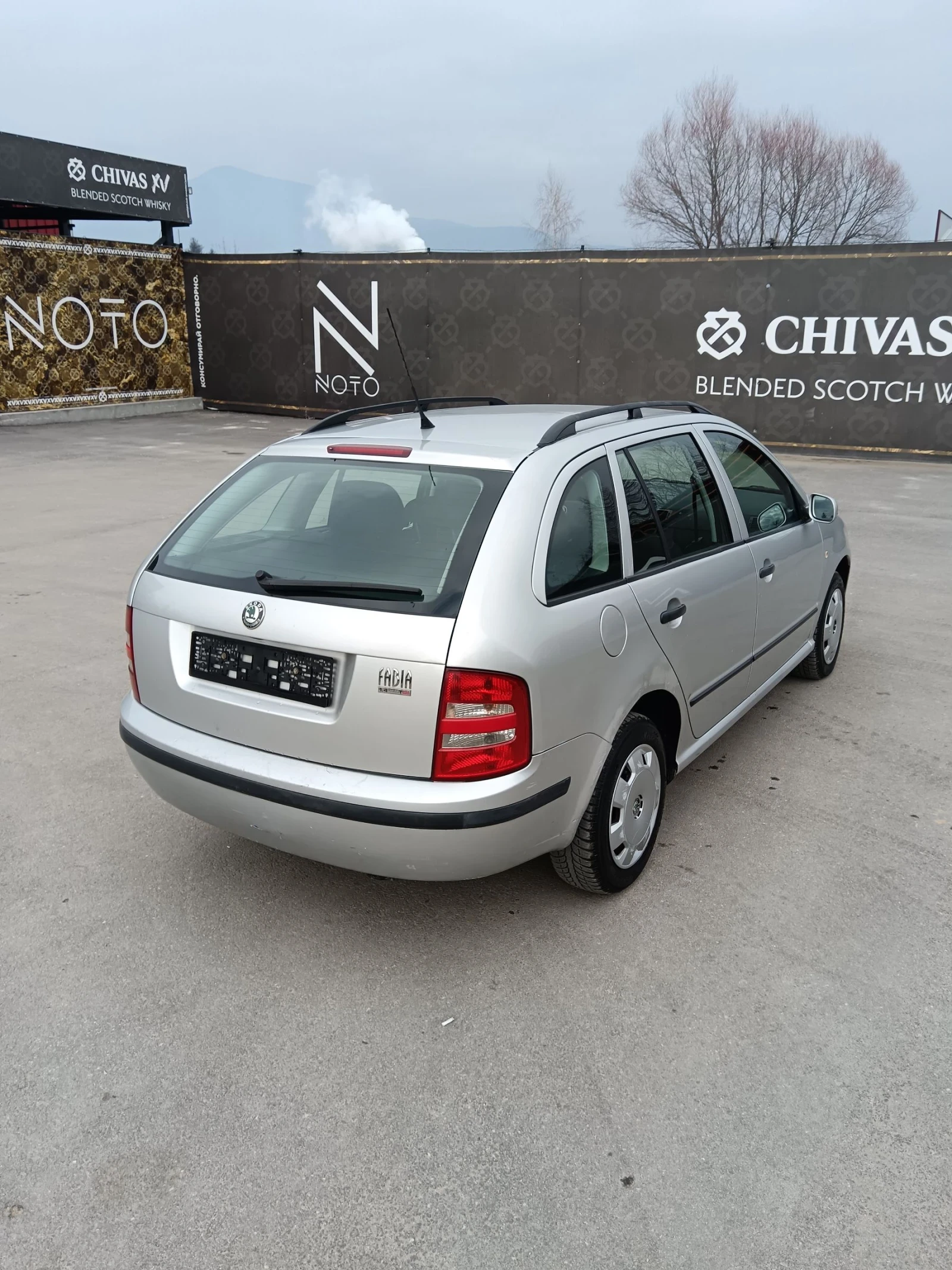 Skoda Fabia 1.4TDI КЛИМАТИК  - изображение 6