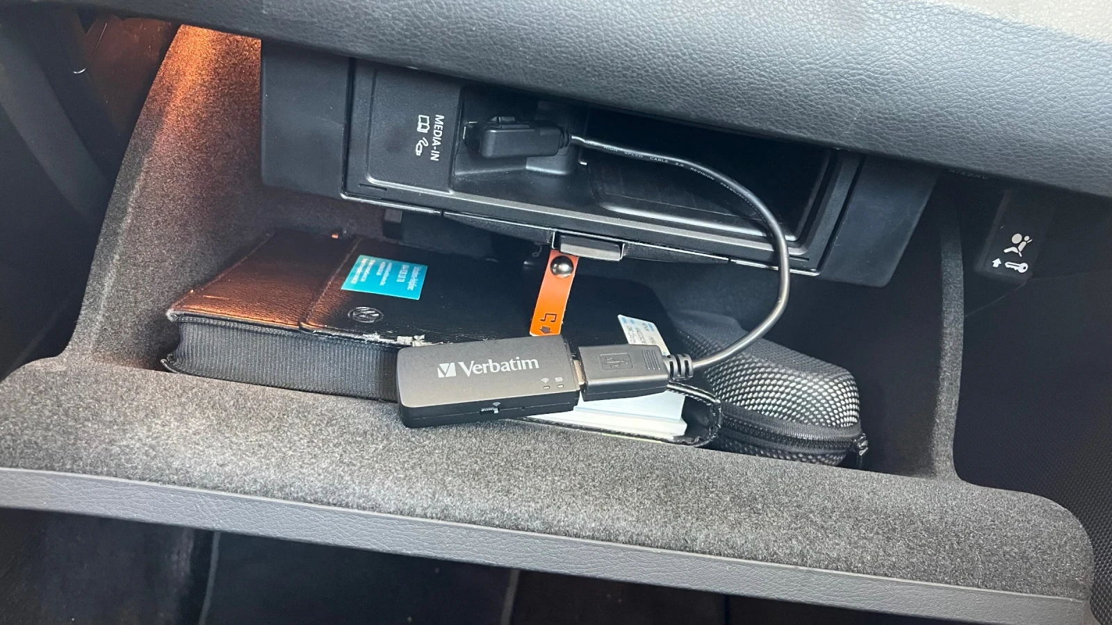 VW Passat B6 2.0 common rail, blue tdi , distronic | Mobile.bg   12