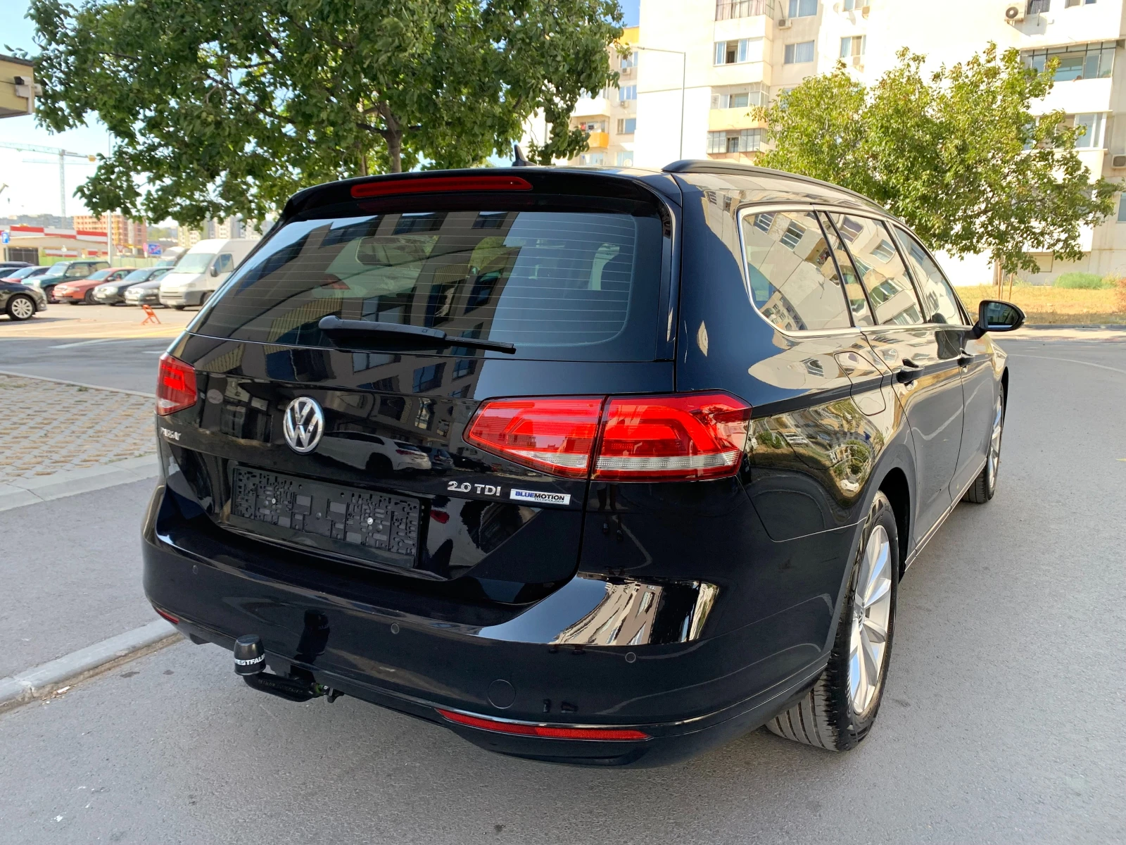 VW Passat 2.0TDI DSG DISTRONIC НАВИ КАМЕРА - изображение 4
